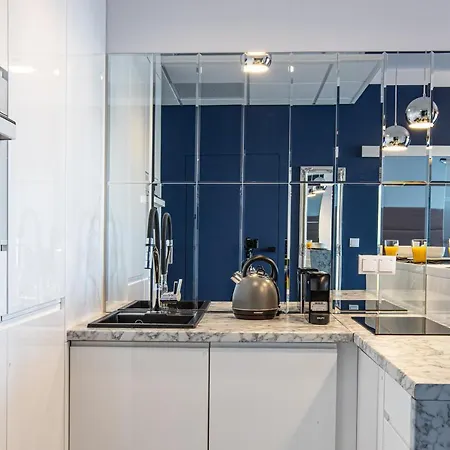 K&k Blisko Centrum Near Center *